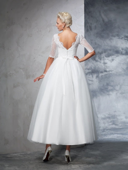 Wholesa  Ball Gown Bateau Lace 1/2 Sleeves Long Net Wedding Dresses