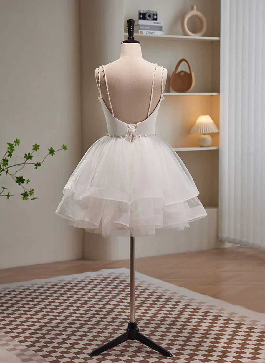 Bodycon Sweetheart Cute White Short Graduation Dress with Appliques main image 1