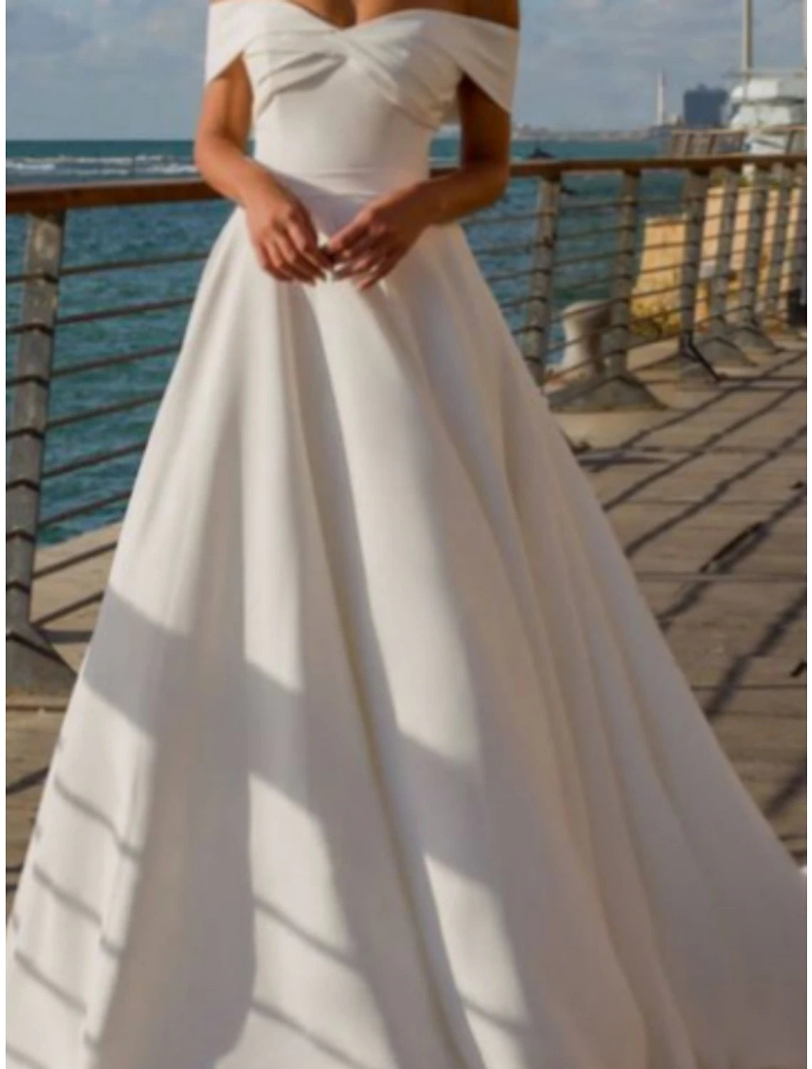Wholesa Formal Wedding Dresses A-Line Off Shoulder Short Sleeve Court Train Satin Bridal Gowns With Pleats Ruched