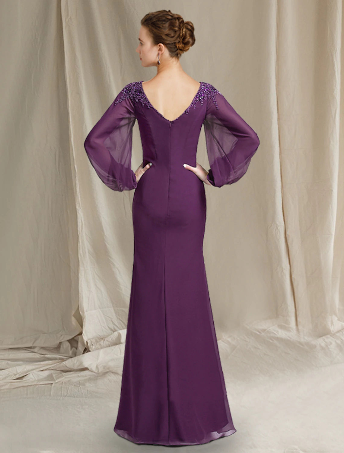 wholesale  Sheath / Column Mother of the Bride Dress Elegant Jewel Neck Floor Length Chiffon Long Sleeve with Beading