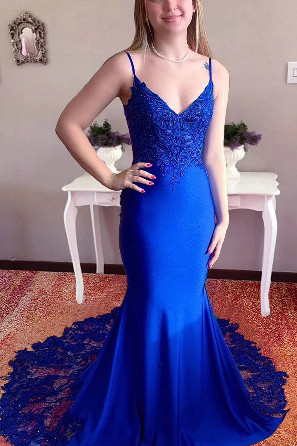 Wholesa Mermaid Spaghetti Straps Long Prom Dress with Appliques CNTNZ