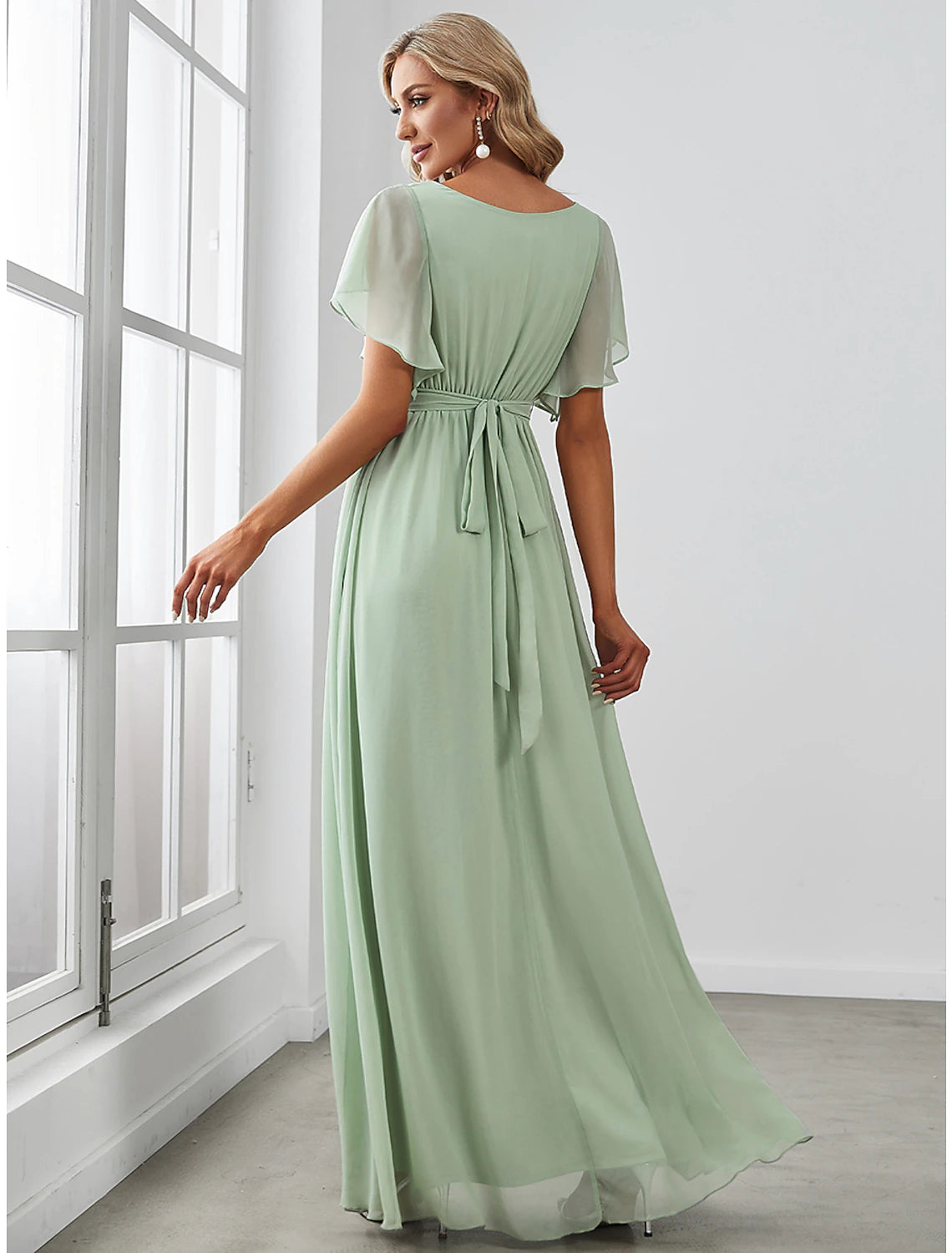 wholesale  A-Line Bridesmaid Dress V Neck Short Sleeve Elegant Stretch Chiffon with Ruffles / Solid